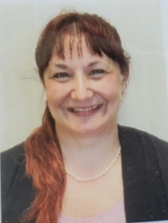 Headshot of Nancy Hoyt